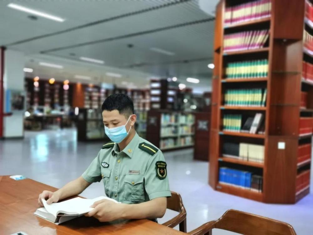 江苏科技大学国防学院，培养国防人才的摇篮